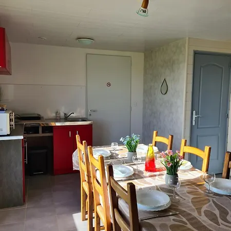 Сasa de vacaciones La Maneliere 1 Familial De Campagne A 10 Min Du Puy Dufou Saint-Michel-Mont-Mercure